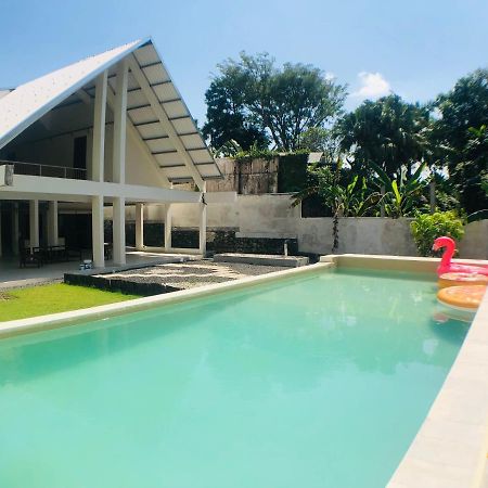 Hotel Passifika House Canggu Esterno foto
